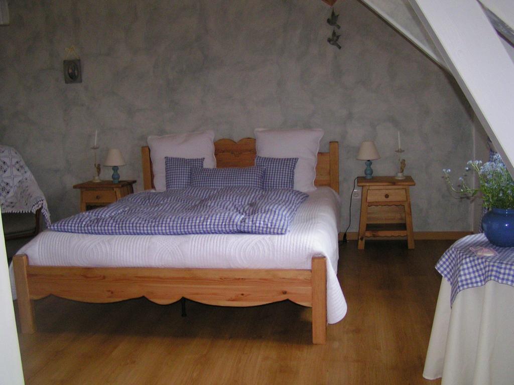 Hotel La Freneraie Paulhac  Habitación foto